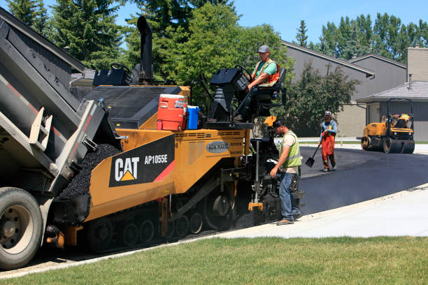 Best Affordable Driveway Pavers  in Lonoke, AR